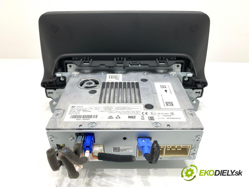 HYUNDAI KONA SUV 2021 77 kW 1.6 GDi Hybrid 1580 RADIO 96560-CM600 (Audio zariadenie)