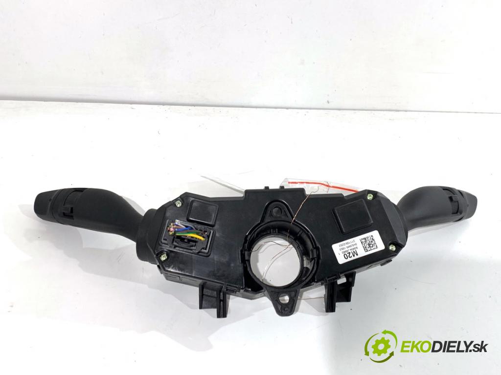 HYUNDAI KONA SUV 2021 77 kW 1.6 GDi Hybrid 1580 Prepínač kombinovaný 93404-J9960 (Prepínacie páčky pod volantom)