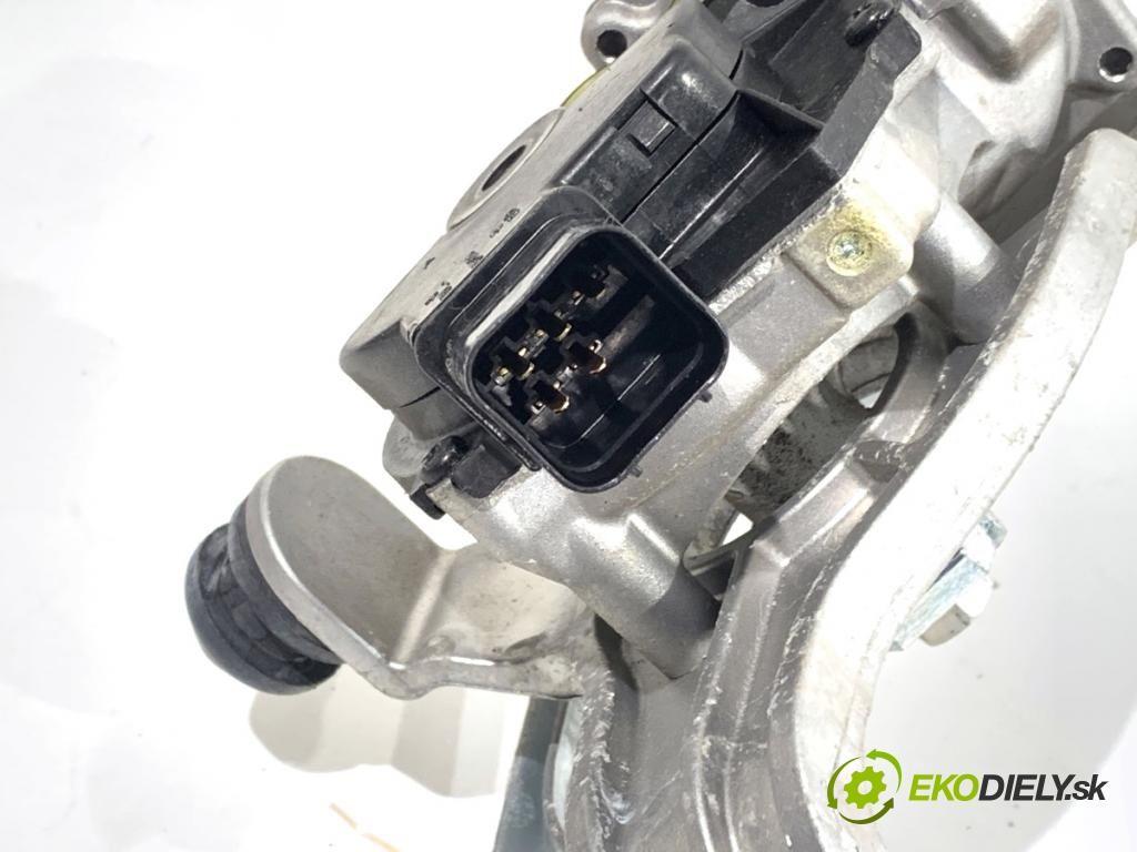 HYUNDAI KONA SUV 2021 77 kW 1.6 GDi Hybrid 1580 Mechanizmus stieračov predný 98110-C1950 (Motorček stieračov predný)