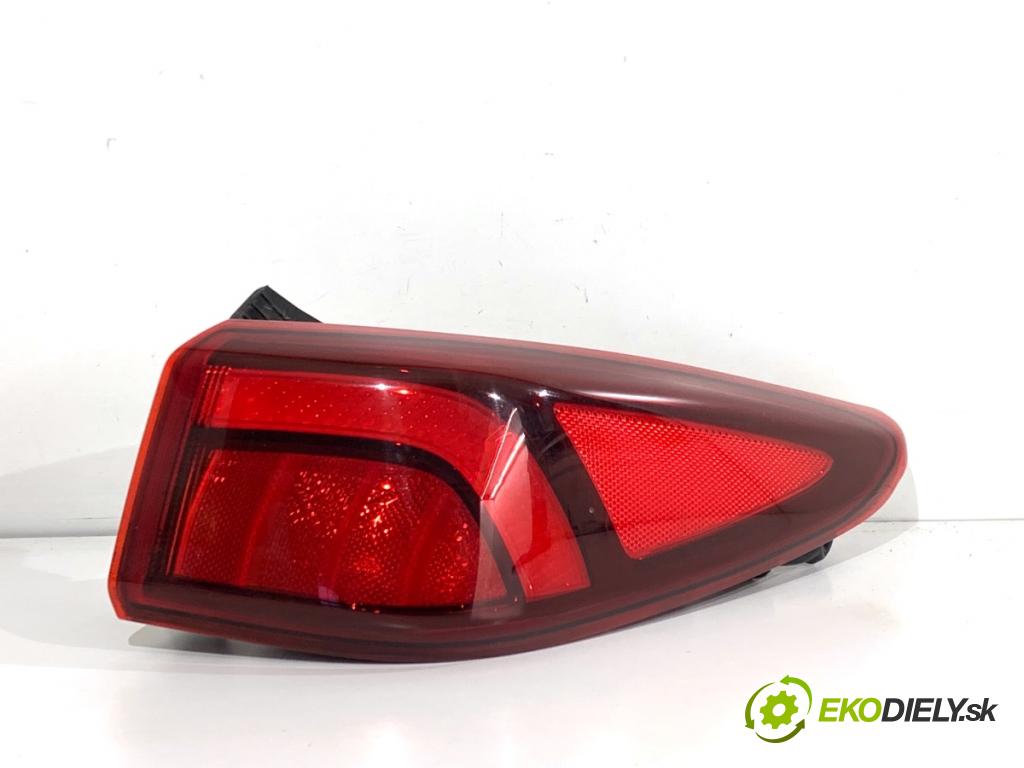 HYUNDAI KONA SUV 2021 77 kW 1.6 GDi Hybrid 1580 Svetlo pravy zad 92402J9600