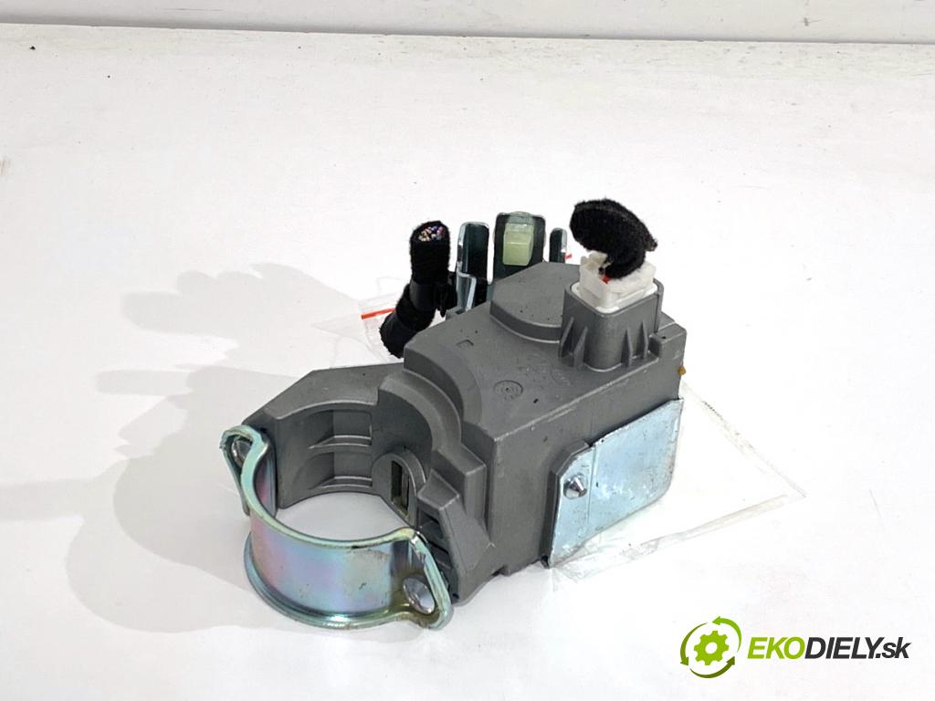 HYUNDAI KONA SUV 2021 77 kW 1.6 GDi Hybrid 1580 blokáda volantu 81900-G2700 (Řízení ostatní)