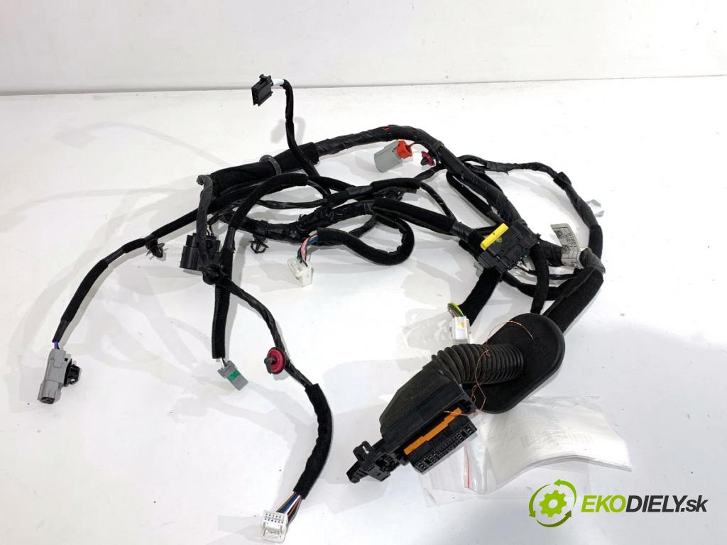 HYUNDAI KONA SUV 2021 77 kW 1.6 GDi Hybrid 1580 Káblovačka Dvere predný ľavy 91601J9271