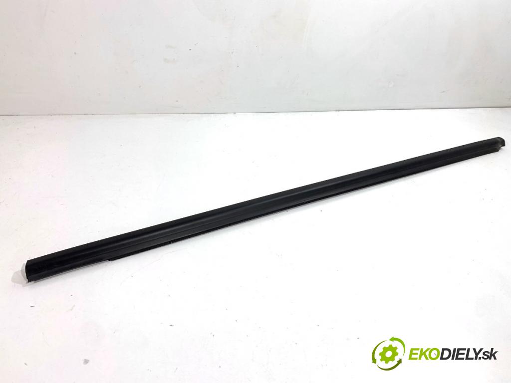 HYUNDAI KONA SUV 2021 77 kW 1.6 GDi Hybrid 1580 Lišta Sbírání: predný ľavy 