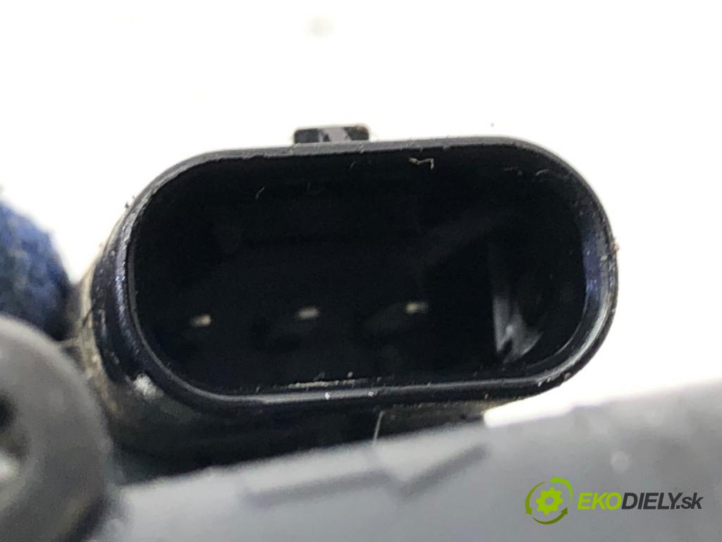 AUDI A8 D5 sedan 2019 210 kW 50 TDI Mild Hybrid quattro 2967 DALŠÍ: pumpa vody 06H121601P (Vodní pumpa)