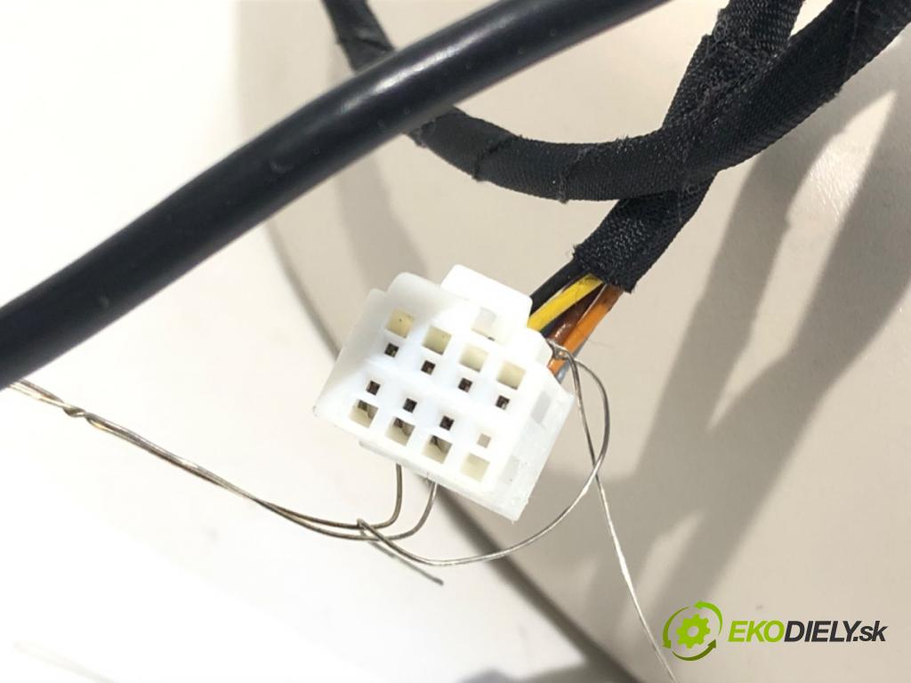 MERCEDES-BENZ GLE SUV 2018 190 kW 350 d 4-matic (166.024) 2987 zpětné zrcátko vnitřní  (Vnitřní zpětné zrcátko)