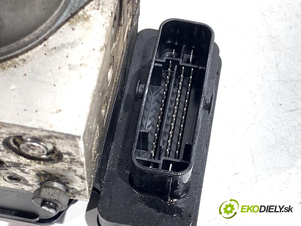 MERCEDES-BENZ GLE SUV 2018 190 kW 350 d 4-matic (166.024) 2987 Pumpa ABS A1664310600 (Pumpa ABS)