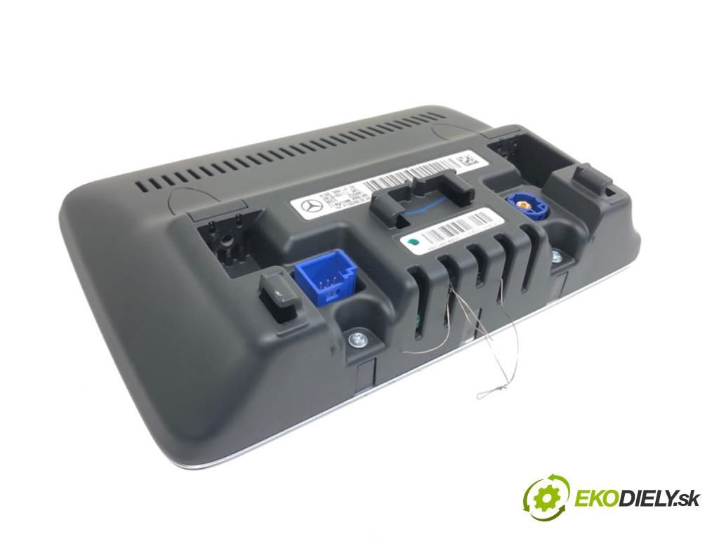 MERCEDES-BENZ GLE SUV 2018 190 kW 350 d 4-matic (166.024) 2987 Dislpej A1669001420 (Prístrojová doska)