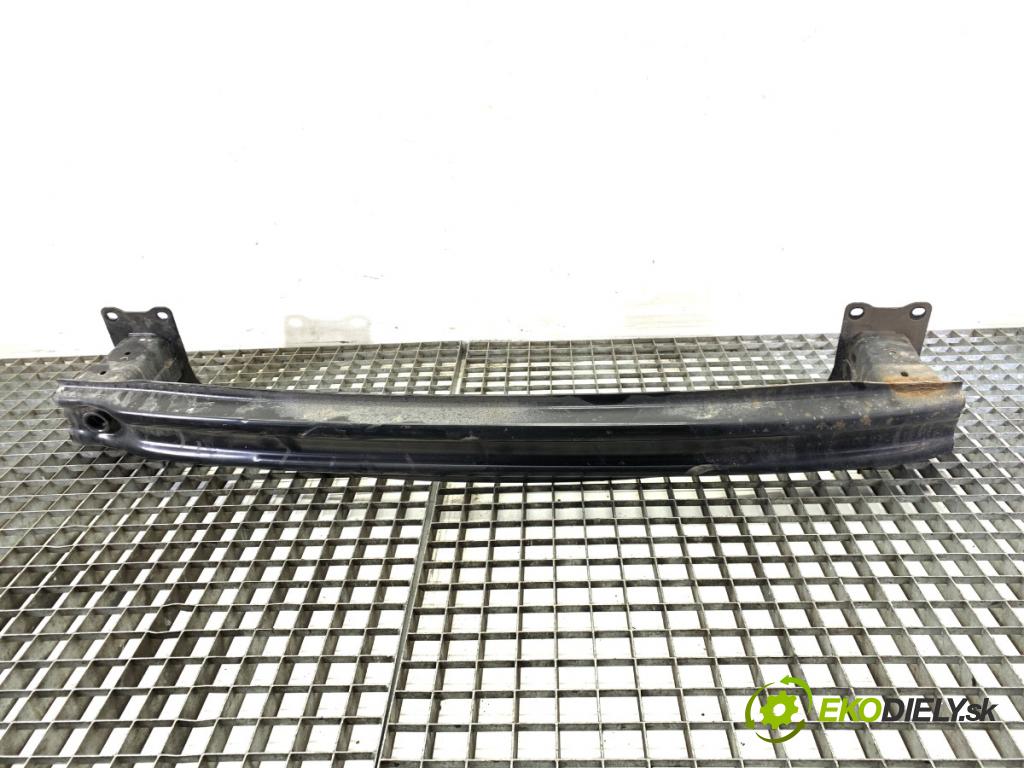 VW GOLF VII Kombi 2019 96 kW 1.5 TSI 1495 výztuha nárazníka zadní část  (Zadní výztuha)