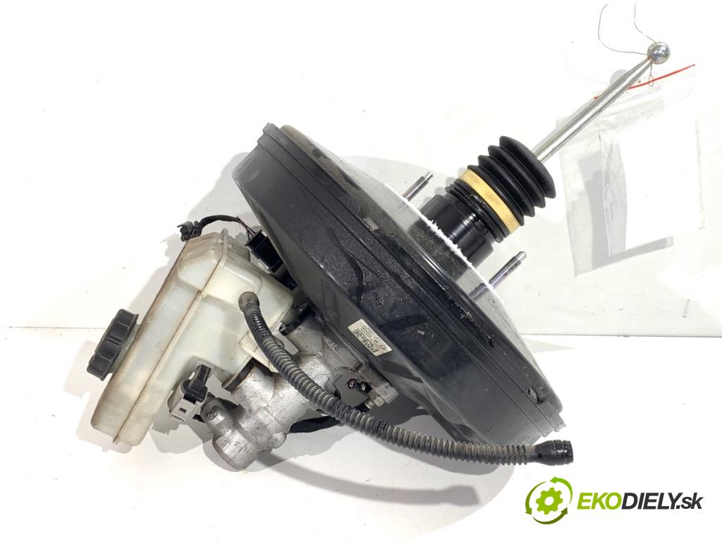 VW GOLF VII Kombi 2019 96 kW 1.5 TSI 1495 Posilovač bŕzd 5Q1614105DF