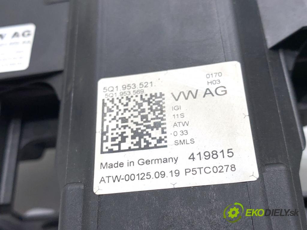 VW GOLF VII Kombi 2019 96 kW 1.5 TSI 1495 Prepínač kombinovaný 5Q1953502AA (Prepínacie páčky pod volantom)