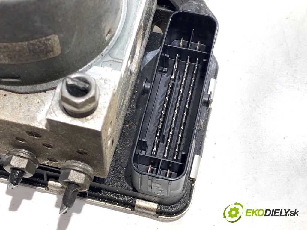 VW GOLF VII Kombi 2019 96 kW 1.5 TSI 1495 Pumpa ABS 5Q0614517ER (Pumpa ABS)