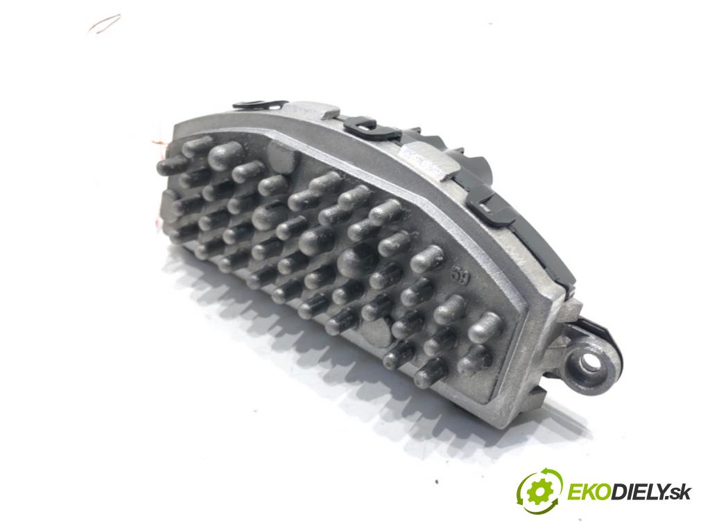 VW GOLF VII Kombi 2019 96 kW 1.5 TSI 1495 odpor rezistor topení vzduchu 5Q0907521C (Odpor topení)