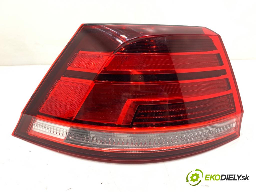 VW GOLF VII Kombi 2019 96 kW 1.5 TSI 1495 Svetlo ľavy zad 5G9945095E