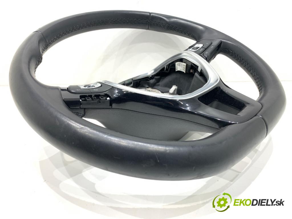 VW GOLF VII Kombi 2019 96 kW 1.5 TSI 1495 Volant 5Q0419091 (Volant)