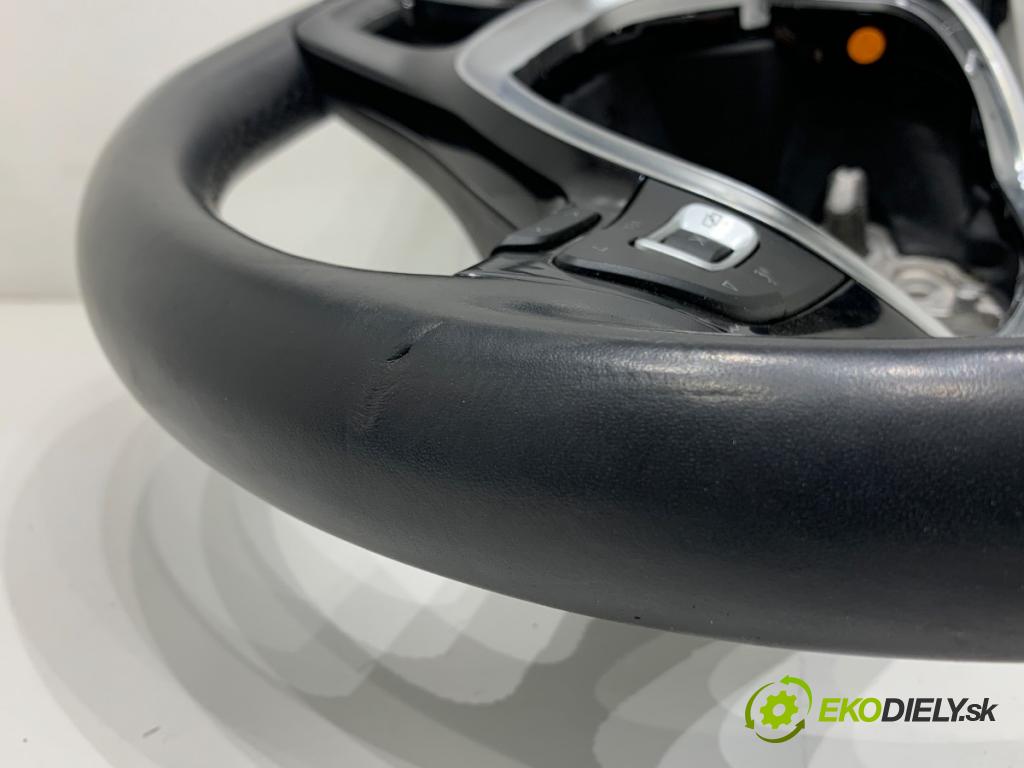 VW GOLF VII Kombi 2019 96 kW 1.5 TSI 1495 Volant 5Q0419091 (Volant)