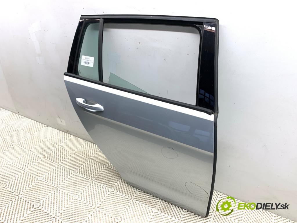 VW GOLF VII Kombi 2019 96 kW 1.5 TSI 1495 Dvere pravy zad