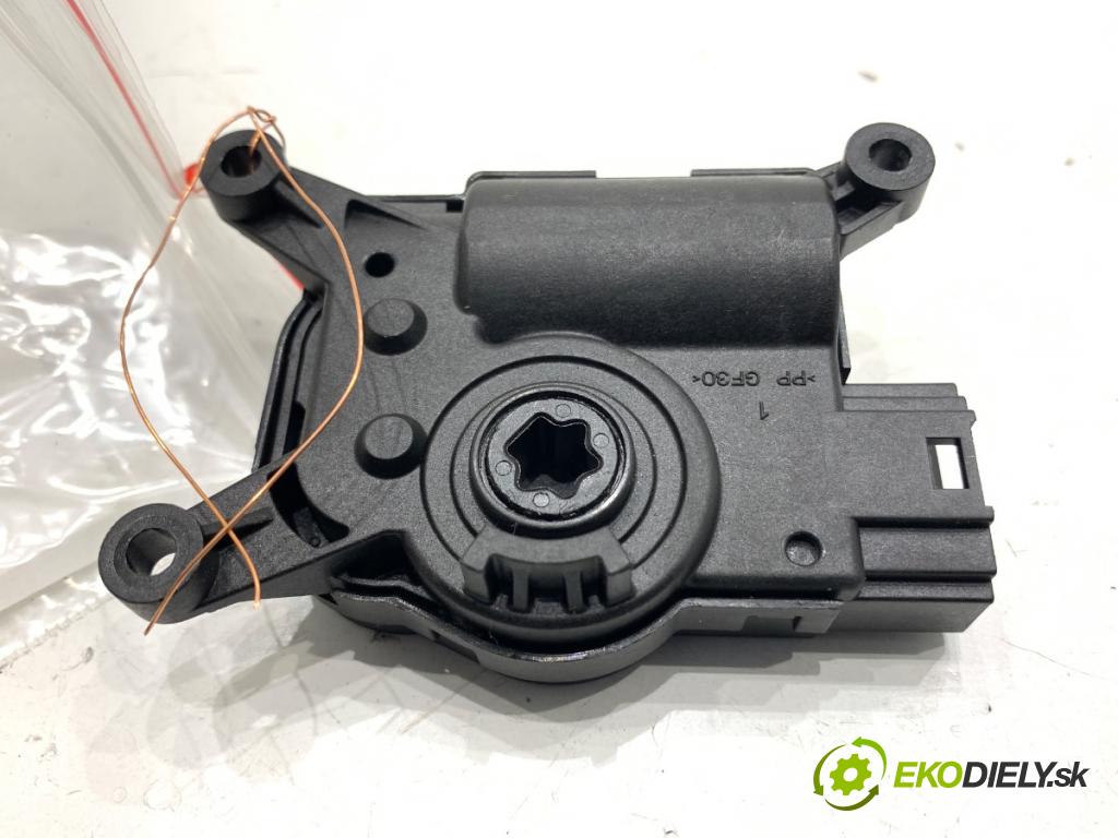 VW GOLF VII Kombi 2019 96 kW 1.5 TSI 1495 Motor kúrenia 2Q0907511F
