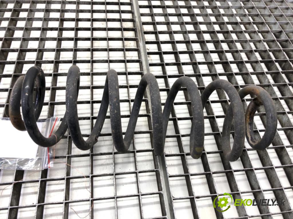 VW PASSAT B7 Kombi 2013 103 kW 2.0 TDI 1968 Pružina zad  (Kľučka dverí ostatné)