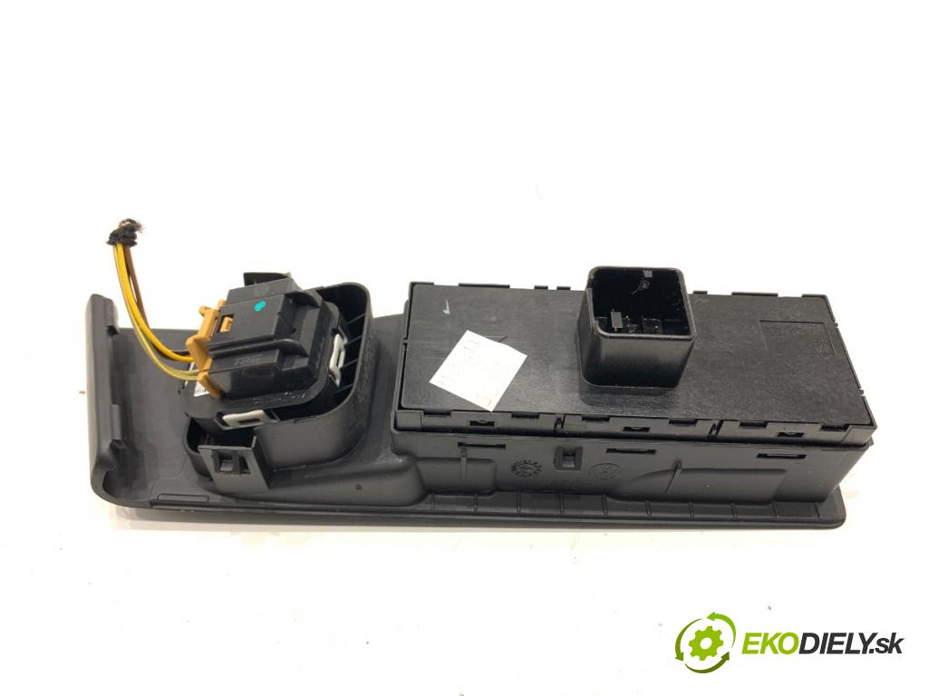 VW PASSAT B7 Kombi 2013 103 kW 2.0 TDI 1968 Prepínač okien 1K4959857B (Prepínacie páčky pod volantom)