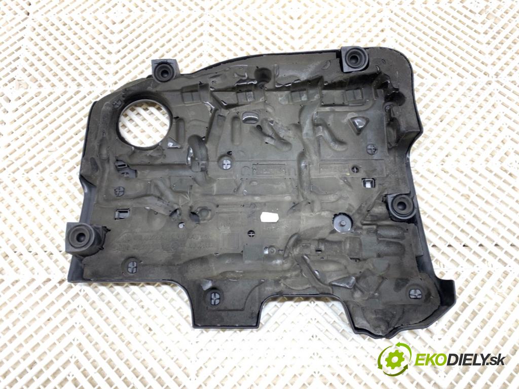 VW PASSAT B7 Kombi 2013 103 kW 2.0 TDI 1968 Kryt Motor 03L103925T (Kryt motora)