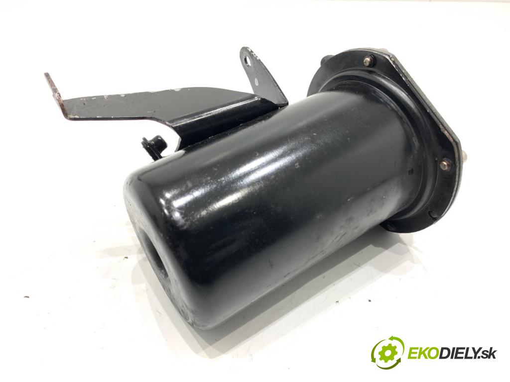 VW PASSAT B7 Kombi 2013 103 kW 2.0 TDI 1968 Obal filtra paliva 7NO127400D (Obal palivového filtra)