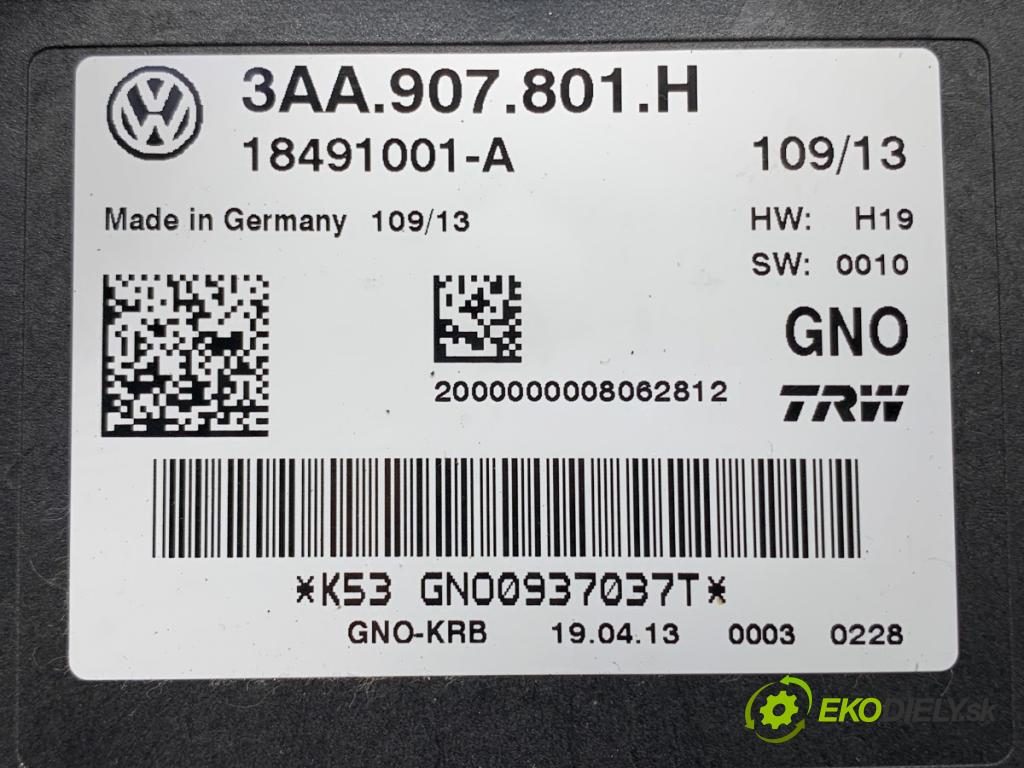 VW PASSAT B7 Kombi 2013 103 kW 2.0 TDI 1968 modul brzdy ruční brzdy 3AA907801H