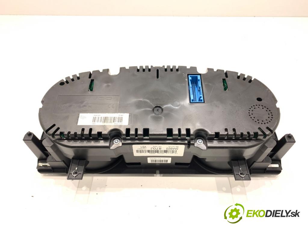 VW PASSAT B7 Kombi 2013 103 kW 2.0 TDI 1968 Prístrojovka 3AA920870J (Prístrojová doska)