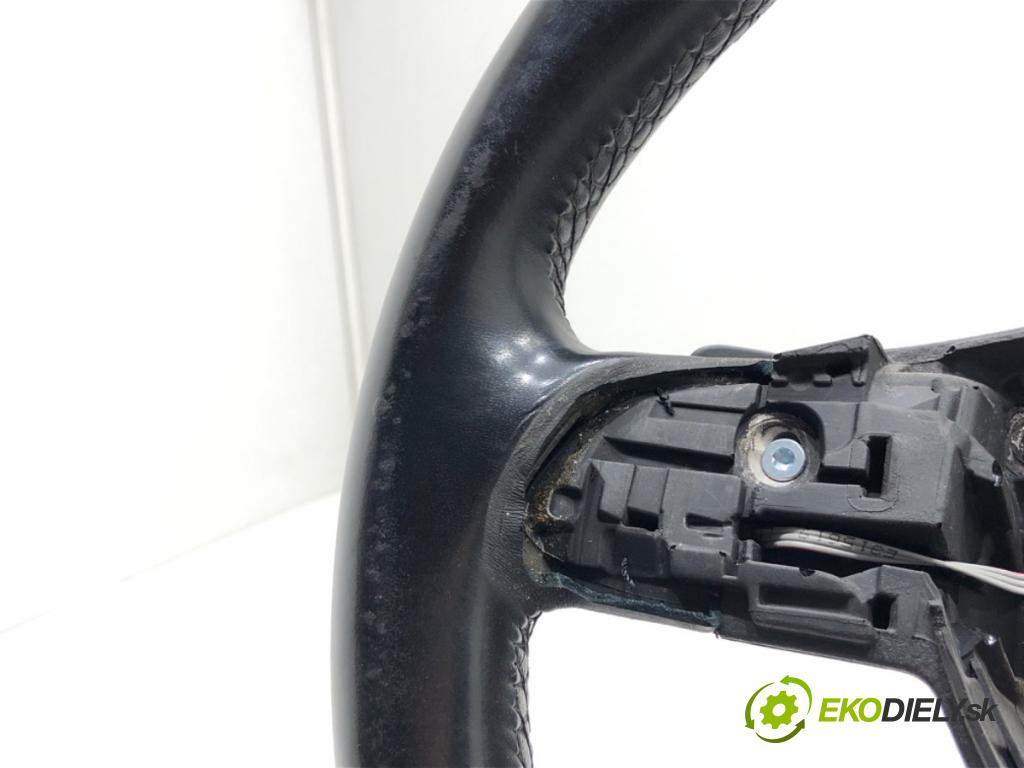 VW PASSAT B7 Kombi 2013 103 kW 2.0 TDI 1968 Volant 3C8419091BF (Volant)