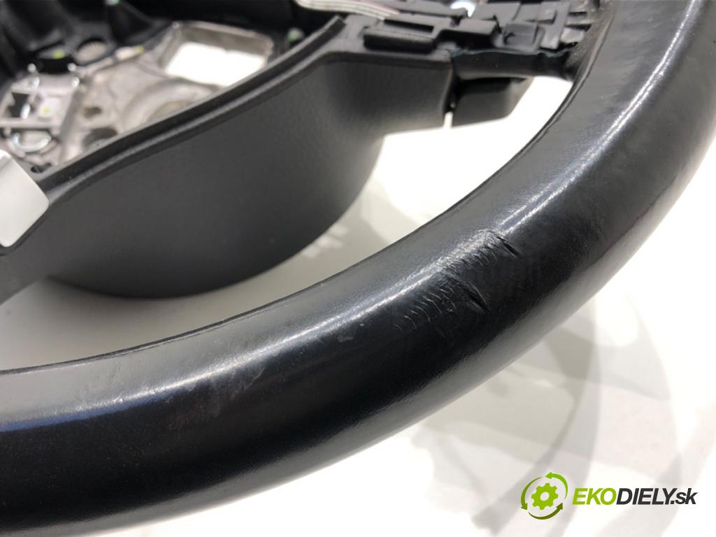 VW PASSAT B7 Kombi 2013 103 kW 2.0 TDI 1968 Volant 3C8419091BF (Volant)