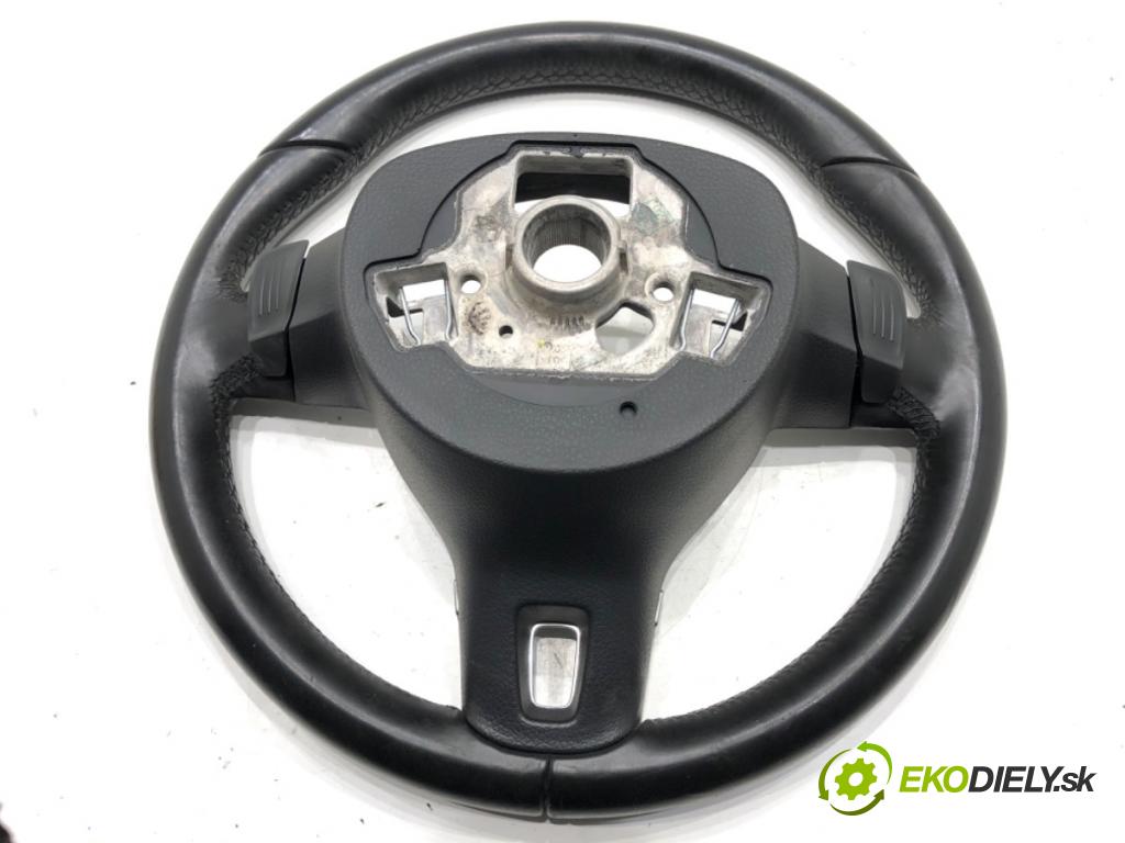 VW PASSAT B7 Kombi 2013 103 kW 2.0 TDI 1968 Volant 3C8419091BF (Volant)