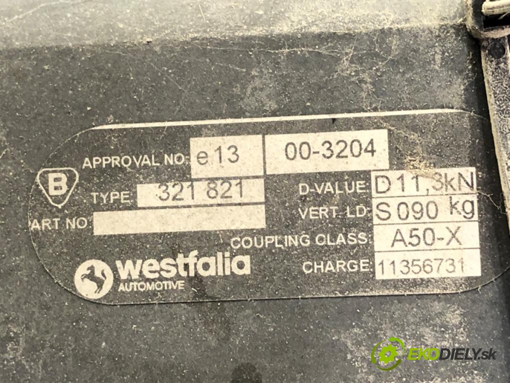 VW PASSAT B7 Kombi 2013 103 kW 2.0 TDI 1968 Hák tažné zařízení 321821 (Tažné zařízení)