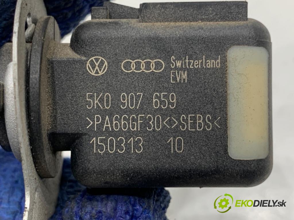 VW PASSAT B7 Kombi 2013 103 kW 2.0 TDI 1968 snímač KVALITNÍ: vzduchu 5K0907659