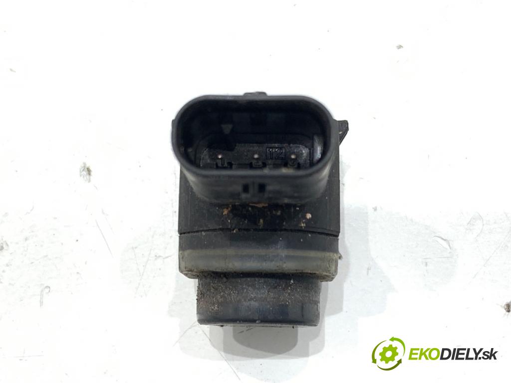 VW PASSAT B7 Kombi 2013 103 kW 2.0 TDI 1968 snímač PDC 1S0919275