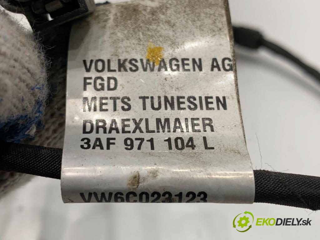 VW PASSAT B7 Kombi 2013 103 kW 2.0 TDI 1968 káblovačka PDC zadní část 3AF971104L