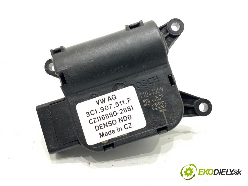VW PASSAT B7 Kombi 2013 103 kW 2.0 TDI 1968 motor topení 3C1907511F