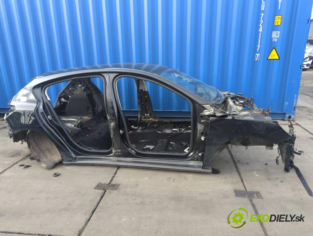 FORD FOCUS IV liftback 2019 88 kW 1.5 EcoBlue 1499 KAROSERIA ČTVRŤÁK blatník zadní část levý pravý práh střecha PODŁUŻNICA levý pravý