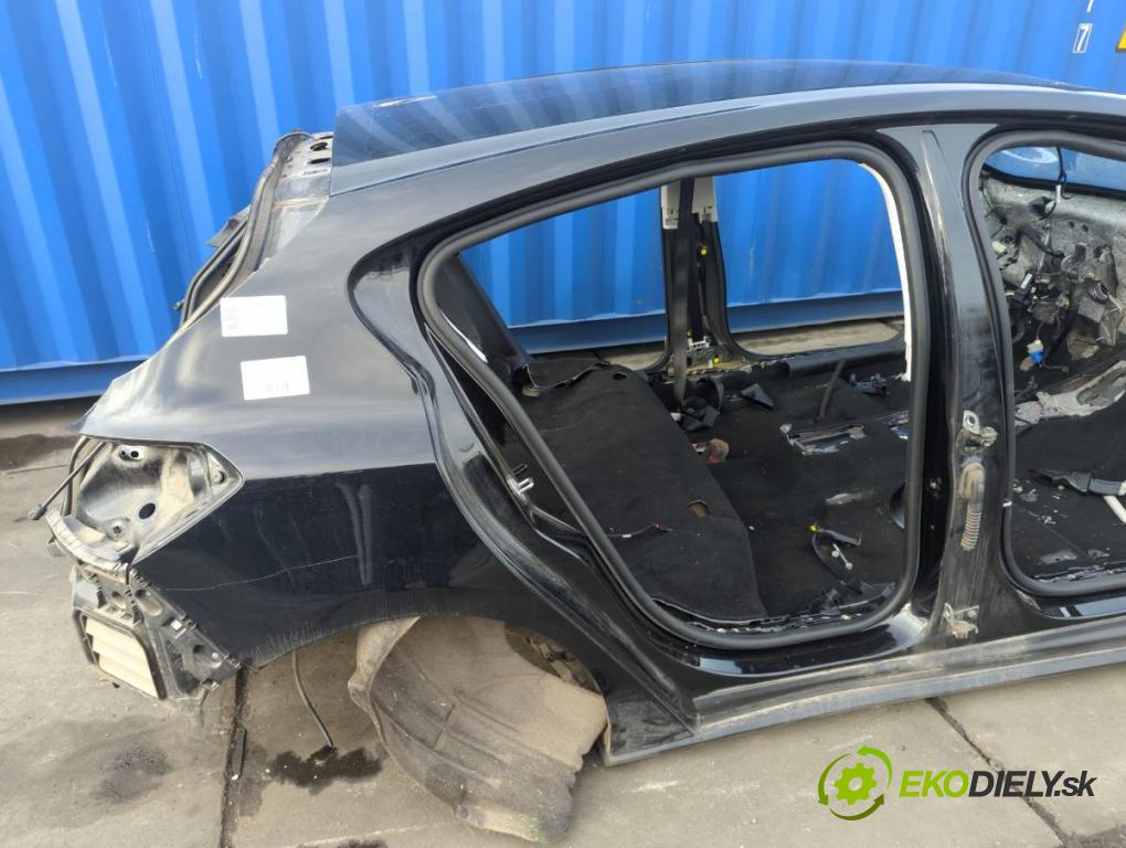 FORD FOCUS IV liftback 2019 88 kW 1.5 EcoBlue 1499 KAROSERIA ČTVRŤÁK blatník zadní část levý pravý práh střecha PODŁUŻNICA levý pravý