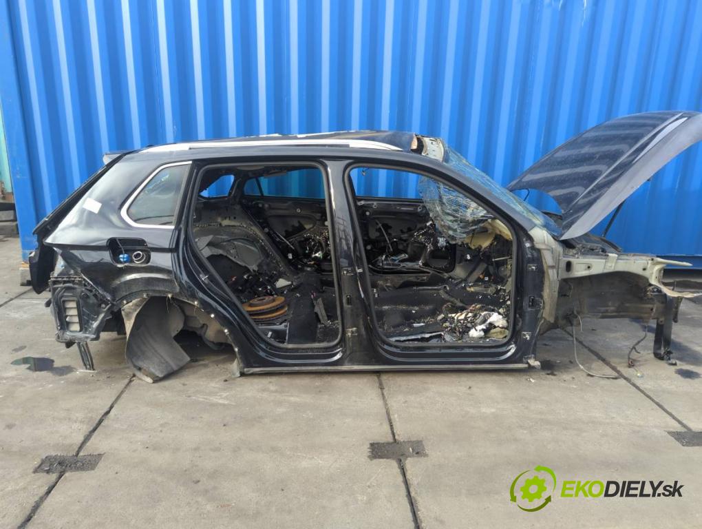 VW TIGUAN SUV 2017 110 kW 2.0 TDI 4motion 1968 KAROSERIA ČTVRŤÁK blatník zadní část levý pravý práh střecha PODŁUŻNICA levý pravý