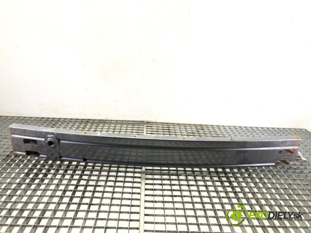 NISSAN QASHQAI J11 SUV 2015 85 kW 1.2 DIG-T 1197 výztuha nárazníka zadní část  (Zadní výztuha)