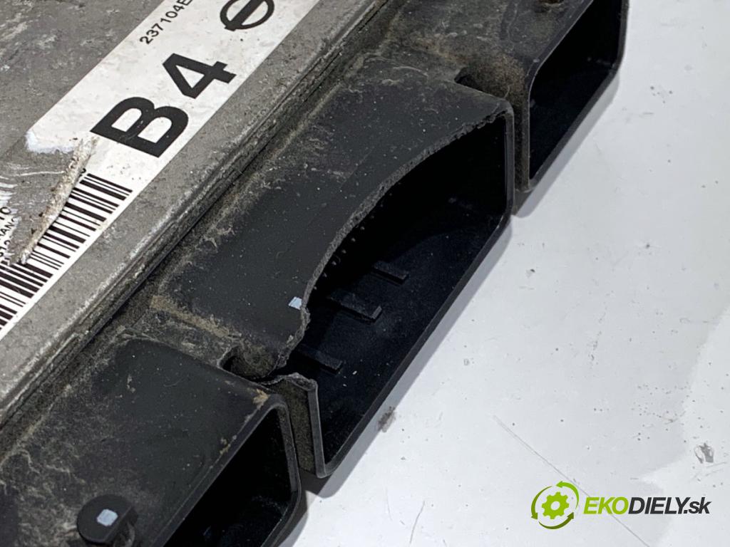 NISSAN QASHQAI J11 SUV 2015 85 kW 1.2 DIG-T 1197 riadiaca jednotka Motor 237104ED0C (Riadiaca jednotka)