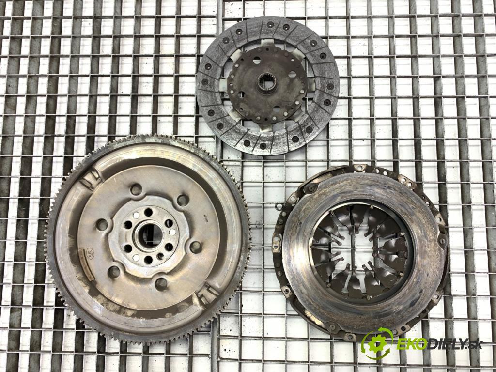 NISSAN QASHQAI J11 SUV 2015 85 kW 1.2 DIG-T 1197 spojková sada bez ložiska 301013644R 302100495R (Spojková sada)