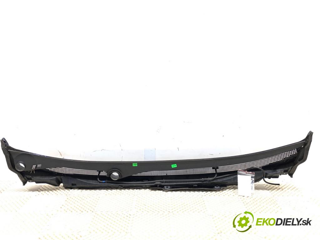 NISSAN QASHQAI J11 SUV 2015 85 kW 1.2 DIG-T 1197 Torpédo, plast pod čelné okno 668624EH1A (Torpédo (plast pod čelným sklom))