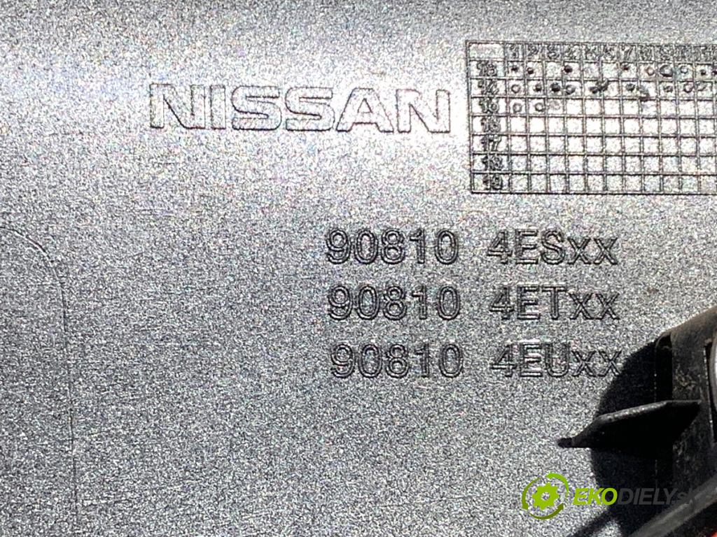 NISSAN QASHQAI J11 SUV 2015 85 kW 1.2 DIG-T 1197 Lišta dverí zad 908104ESXX
