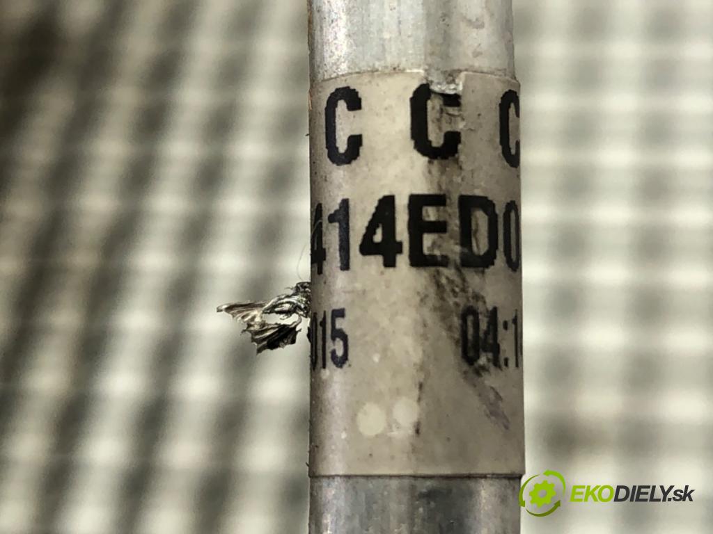 NISSAN QASHQAI J11 SUV 2015 85 kW 1.2 DIG-T 1197 rúrka klimatizácie 924414ED0A (Rúrka klimatizácie)