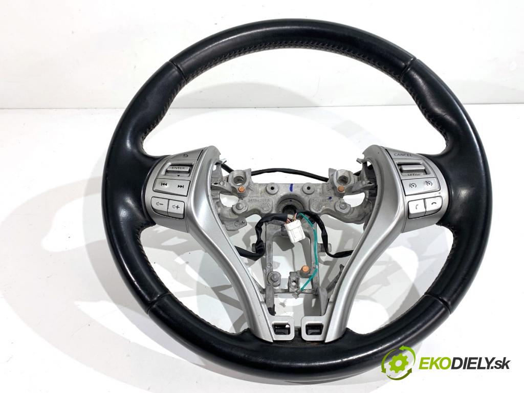 NISSAN QASHQAI J11 SUV 2015 85 kW 1.2 DIG-T 1197 Volant  (Volant)