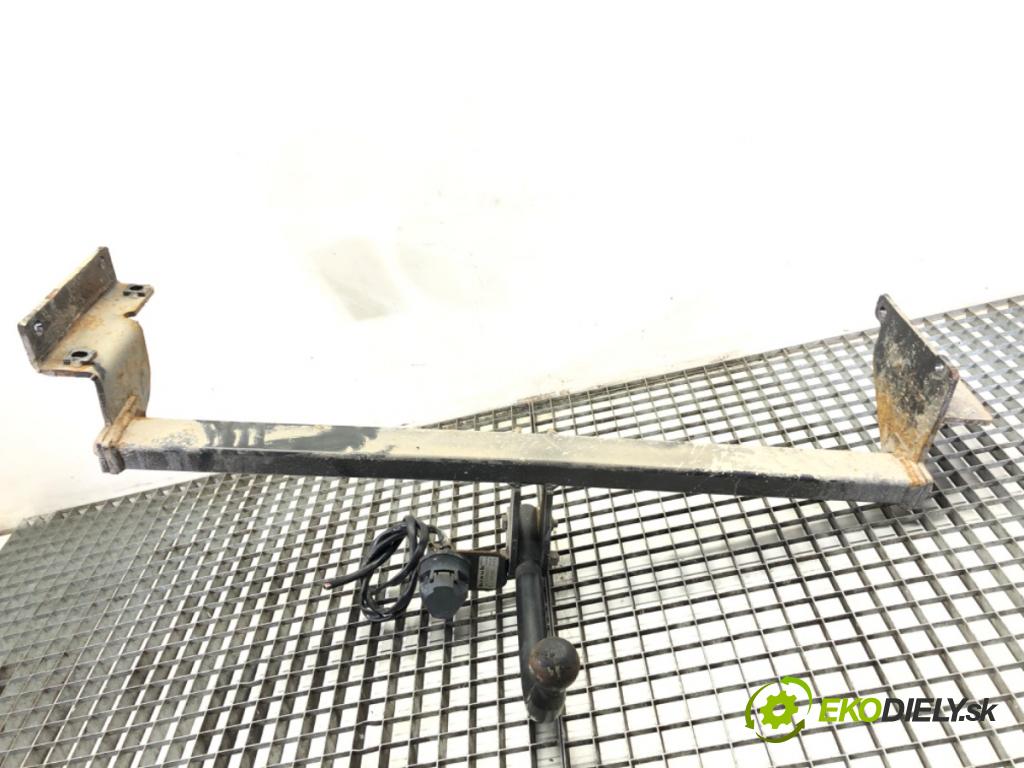 NISSAN QASHQAI J11 SUV 2015 85 kW 1.2 DIG-T 1197 Hák tažné zařízení  (Tažné zařízení)