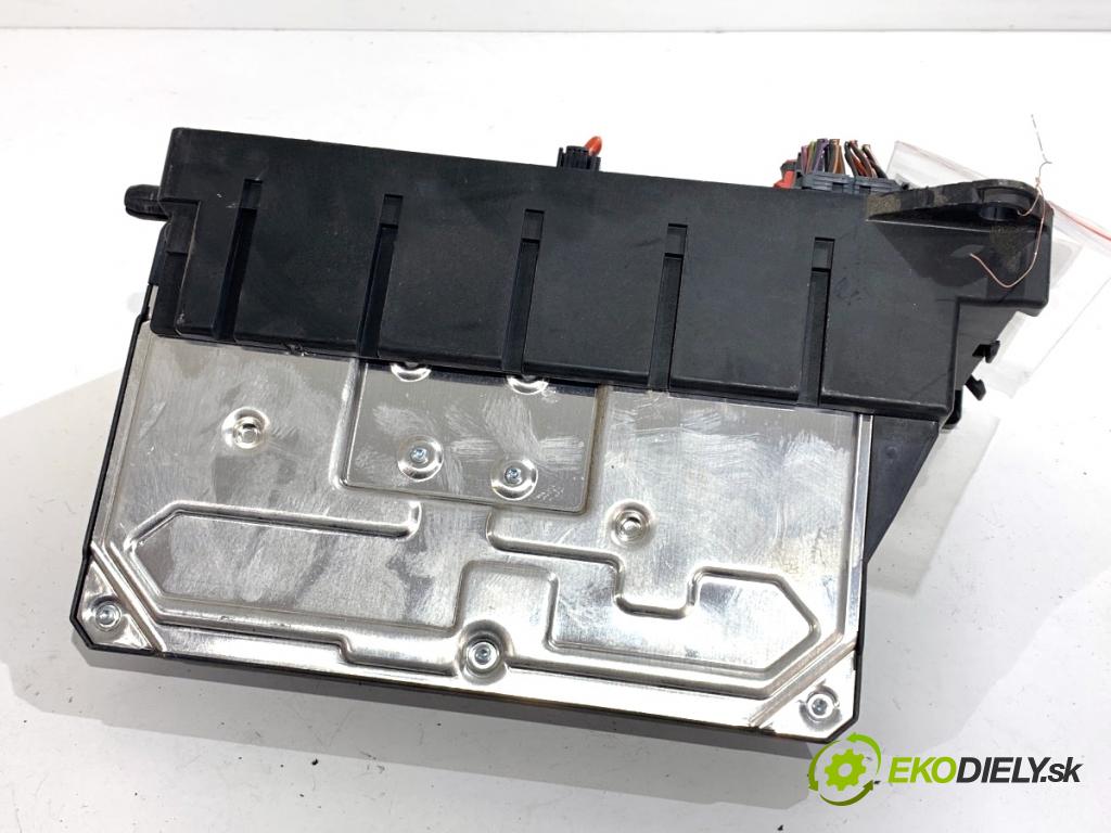 VW CARFTER 30 35 Autobus 2016 100 kW 2.0 TDI 1968 Modul komfortu A9069017401 (Modul komfortu)