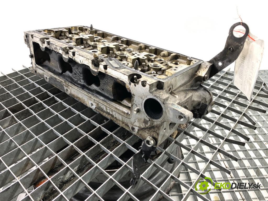 VW PASSAT B8 Kombi 2016 140 kW 2.0 TDI 1968 hlava válců 04L103373E (Hlava válců)