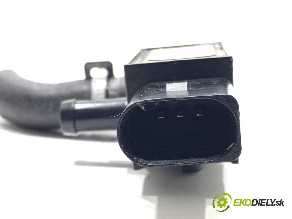 VW PASSAT B8 Kombi 2016 140 kW 2.0 TDI 1968 Snímač tlaku spalín DPF 03L906051D