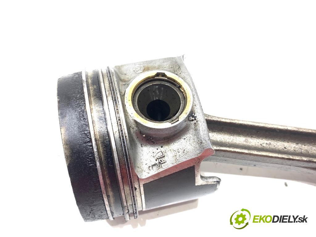 VW PASSAT B8 Kombi 2016 140 kW 2.0 TDI 1968 PIEST: ojnica 81L155 (Piest)